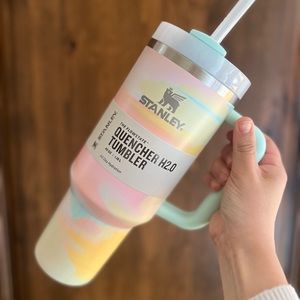 NWT Stanley 40oz Serene Warm Brushstrokes LIMITED EDITION